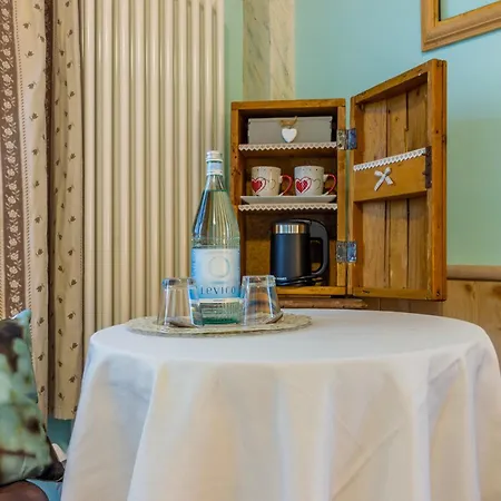 Loggia Dell'imperatore Bed & Breakfast *